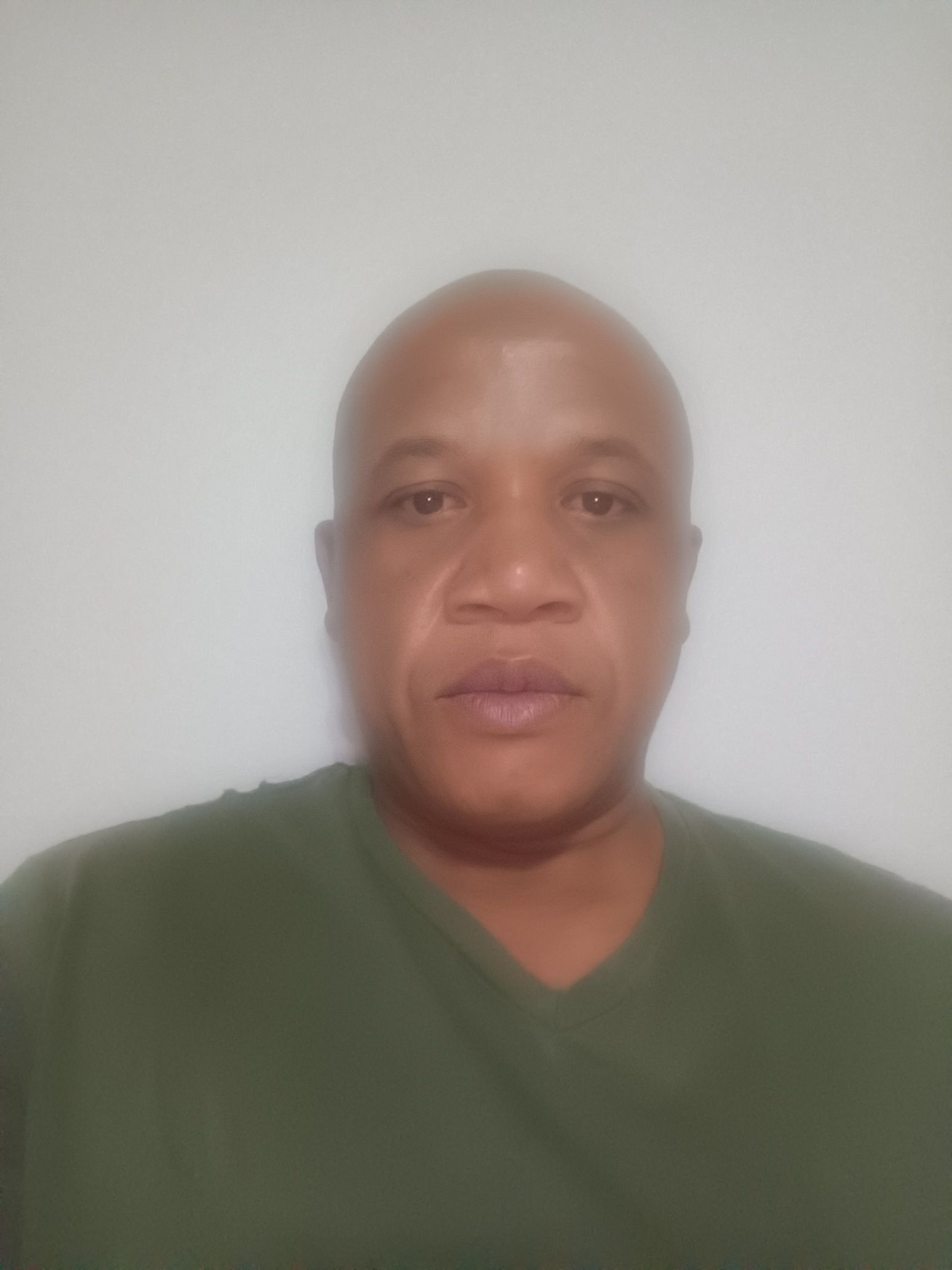 Quee Logistic And Removals